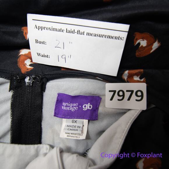 Unique Vintage Gwynnie Bee Black Fox Print Fit And Flare Dress, 0X - Picture 13 of 15